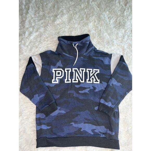 Victoria's Secret Tops - Victoria’s Secret PINK Blue Camo‎ Fleece Sweater/Pullover Size M 170/96A